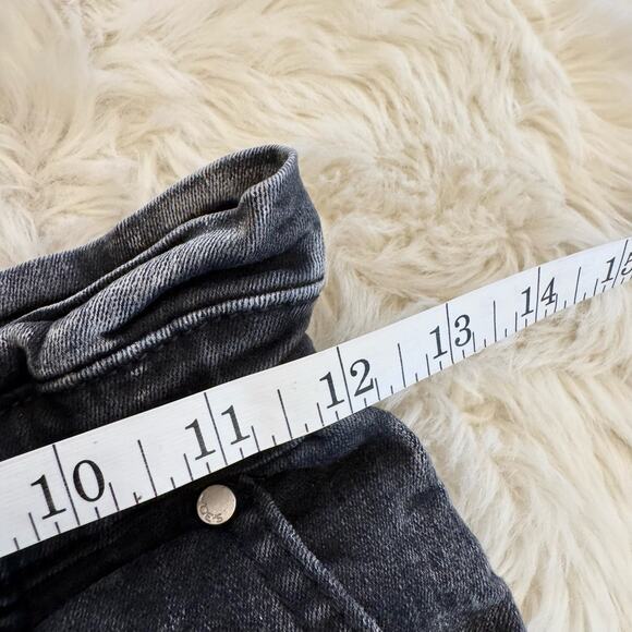 Joe's Jeans Acid Wash High Waist Denim Ruffle Paperbag Shorts 10 - Picture 11 of 12